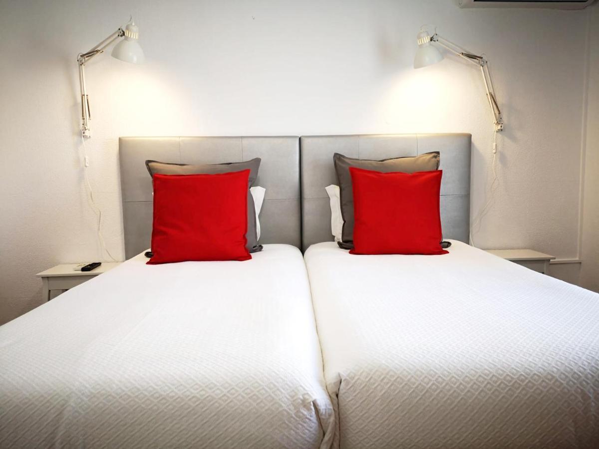 The Bulldog Inn - Duna Parque Resorts & Hotels Vila Nova de Milfontes Bagian luar foto