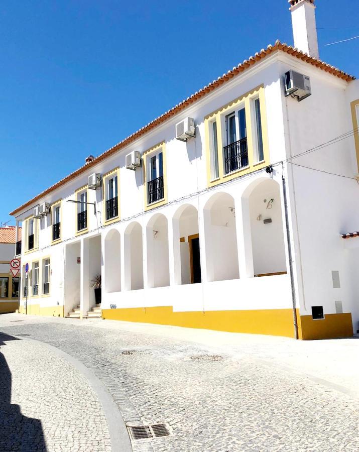 The Bulldog Inn - Duna Parque Resorts & Hotels Vila Nova de Milfontes Bagian luar foto